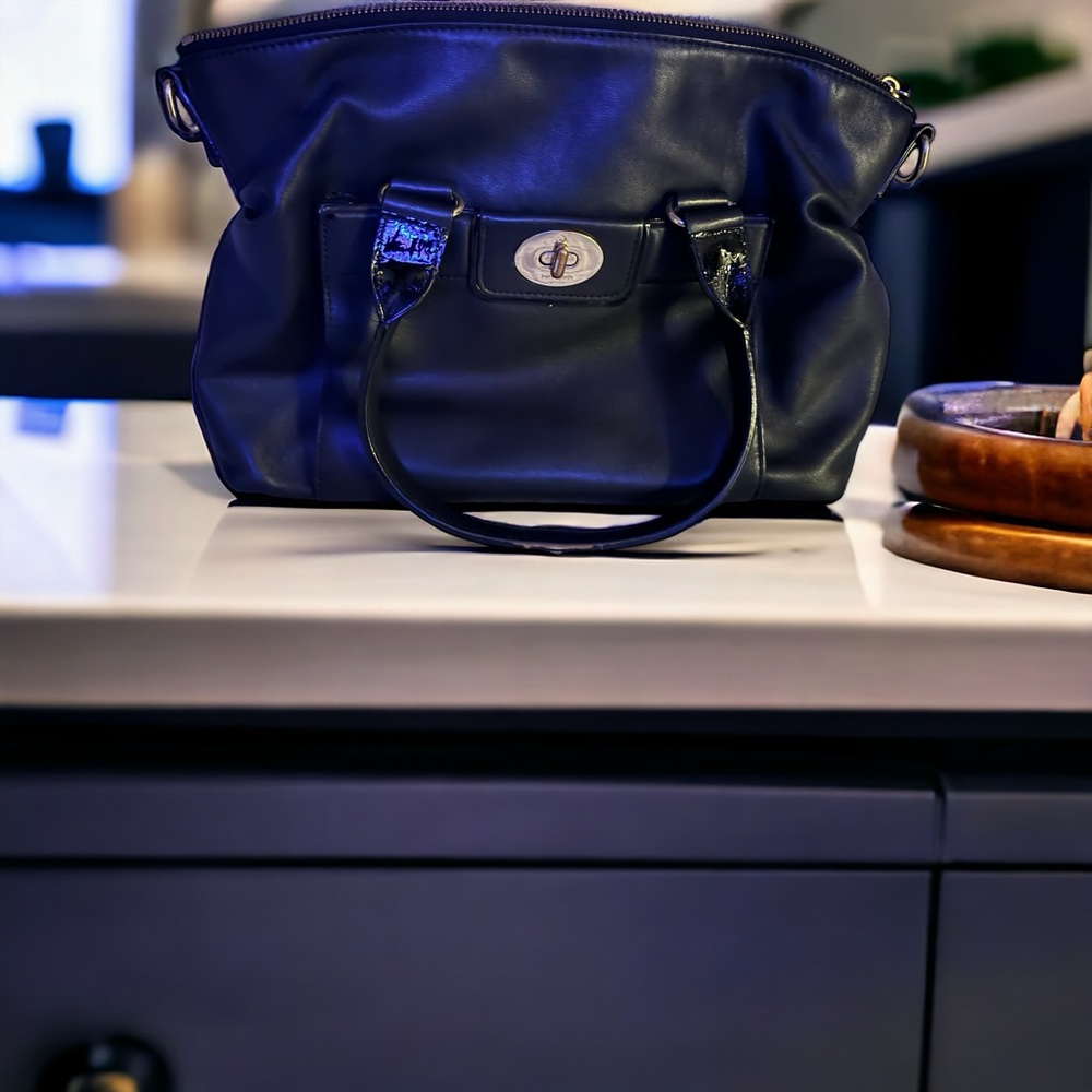 Kate Spade Hampton Road Janie Black Leather Satchel/ no shoulder strap